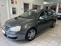 Grigio metallizzato Usata 2008 VW Golf VI Comfortline Station wagon | 2300 € (Buon prezzo)