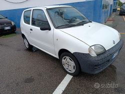 Bianco Usata 2005 Fiat 600 Due volumi | 1800 € (Buon prezzo)