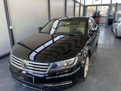 Usata 2010 VW Phaeton Tre volumi | 11.000 €