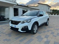 Bianco Usata 2020 Peugeot 3008 Active Tre volumi | 19.900 € (Cara)