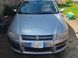 Grigio Usata 2006 Fiat Stilo Tre volumi | 400 € (Ottimo prezzo)