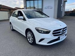 Bianco Usata 2019 Mercedes B160 Monovolume | 16.700 € (Buon prezzo)