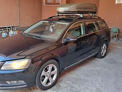 Usata 2011 VW Passat Highline Tre volumi | 5000 € (Buon prezzo)