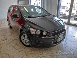 Nero(met.) Usata 2012 Chevrolet Aveo LT Tre volumi | 3490 € (Buon prezzo)