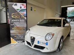 Bianco Usata 2010 Alfa Romeo MiTo Due volumi | 4990 € (Buon prezzo)