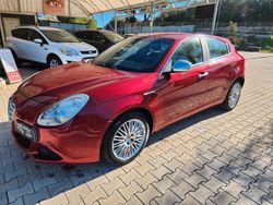 Rosso Usata 2012 Alfa Romeo Giulietta Tre volumi | 6990 € (Buon prezzo)