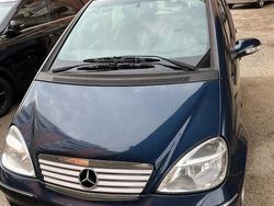 Blu Usata 2005 Mercedes A200 Due volumi | 2000 € (Buon prezzo)