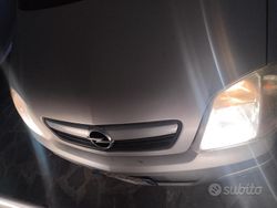 Grigio Usata 2008 Opel Meriva Monovolume | 2100 € (Buon prezzo)