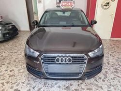 Marrone Usata 2013 Audi A1 Ambition Due volumi | 9990 € (Ottimo prezzo)