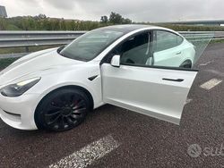 Bianco Usata 2021 Tesla Model 3 Performance Tre volumi | 29.500 € (Buon prezzo)