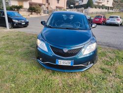 Blu Usata 2016 Lancia Ypsilon Gold Due volumi | 6400 € (Cara)