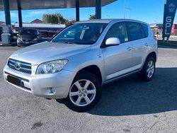 Grigio Usata 2007 Toyota RAV4 Sol SUV | 4990 € (Buon prezzo)