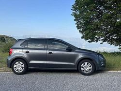 Usata 2014 VW Polo Comfortline Tre volumi | 10.000 € (Molto cara)