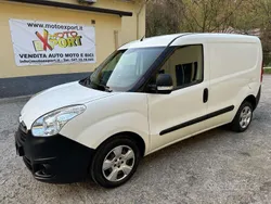 Bianco Usata 2016 Opel Combo Monovolume | 5690 € (Ottimo prezzo)
