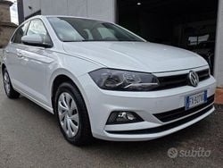 Bianco Usata 2019 VW Polo Comfortline Tre volumi | 13.500 € (Buon prezzo)