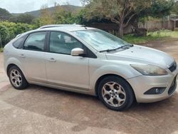 Usata 2010 Ford Focus Tre volumi | 2500 € (Ottimo prezzo)