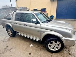 Grigio Usata 2004 Mitsubishi L200 Pick-up | 11.000 € (Molto cara)