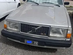 Usata 1982 Volvo 244 Tre volumi | 2000 €