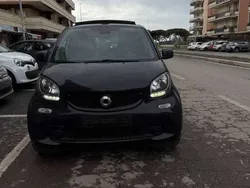 Nero Usata 2018 Smart ForTwo Cabrio Passion Cabrio | 15.900 € (Buon prezzo)
