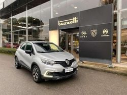 Argento Usata 2018 Renault Captur Zen SUV | 10.900 € (Buon prezzo)