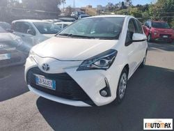 Bianco Usata 2020 Toyota Yaris Business Edition Tre volumi | 10.900 € (Ottimo prezzo)