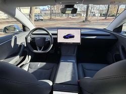 Usata 2024 Tesla Model 3 Tre volumi | 41.300 € (Molto cara)