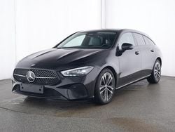 Nero / black Usata 2024 Mercedes CLA180 Shooting Brake Advanced Station wagon | 34.600 € (Buon prezzo)
