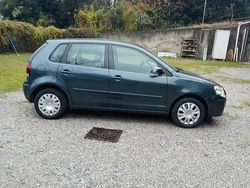 Grigio Usata 2006 VW Polo Tre volumi | 3300 € (Buon prezzo)