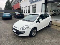 Bianco Usata 2011 Fiat Punto Evo Due volumi | 4900 € (Buon prezzo)