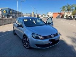 Grigio Usata 2012 VW Golf VI Due volumi | 8200 € (Buon prezzo)