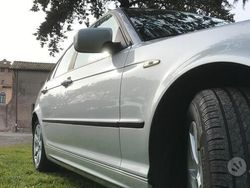 Grigio Usata 2002 BMW 320 Tre volumi | 1750 € (Ottimo prezzo)