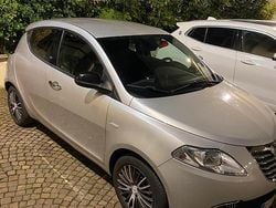Grigio Usata 2013 Lancia Ypsilon S Due volumi | 5500 € (Buon prezzo)