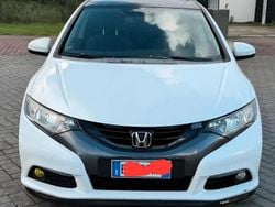 Bianco Usata 2012 Honda Civic Tre volumi | 8900 €