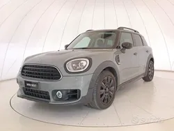 Grigio Usata 2020 Mini Cooper Countryman Hype SUV | 24.800 € (Buon prezzo)