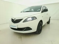 Bianco Usata 2021 Lancia Ypsilon Silver Due volumi | 7990 € (Super prezzo)