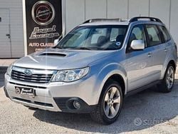Argento Usata 2008 Subaru Forester SUV | 1950 €