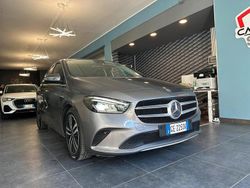 Grigio Usata 2021 Mercedes B180 Monovolume | 16.500 € (Ottimo prezzo)