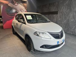 Gray Usata 2020 Lancia Ypsilon S Due volumi | 9900 € (Buon prezzo)