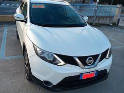 Bianco Usata 2015 Nissan Qashqai SUV | 8900 € (Buon prezzo)