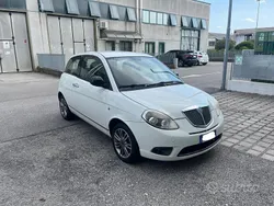 Usata 2011 Lancia Ypsilon Due volumi | 3900 € (Ottimo prezzo)
