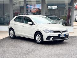 Usata 2024 VW Polo Tre volumi | 16.900 € (Super prezzo)