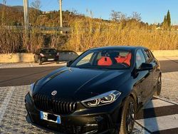 Nero Usata 2023 BMW 118 Shadowline Due volumi | 35.000 € (Buon prezzo)