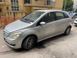 Grigio Usata 2006 Mercedes B180 Chrome Monovolume | 999 € (Super prezzo)