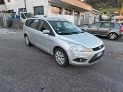 Argento Usata 2010 Ford Focus Station wagon | 2800 € (Ottimo prezzo)