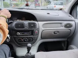 Usata 2002 Renault Scénic Monovolume | 200 € (Super prezzo)