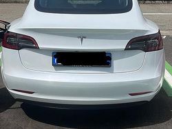 Usata 2023 Tesla Model 3 RWD Tre volumi | 27.500 € (Ottimo prezzo)