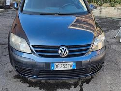 Blu Usata 2007 VW Golf V Tre volumi | 6000 € (Molto cara)