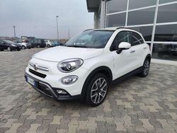 Bianco pastello Usata 2016 Fiat 500X Cross Plus SUV | 15.500 € (Molto cara)