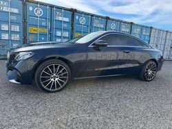 Blu Usata 2017 Mercedes E220 Premium Plus Tre volumi | 30.000 € (Buon prezzo)
