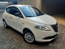 Bianco Usata 2014 Lancia Ypsilon Due volumi | 5900 € (Buon prezzo)